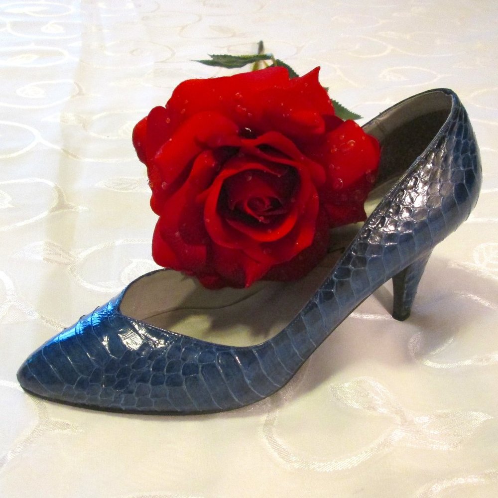 IMPO ROYAL SNAKE SKIN HEEL